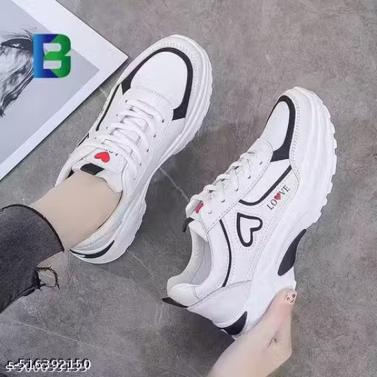 Sports Shoes