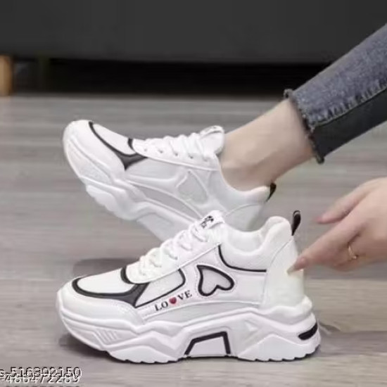 Sports Shoes